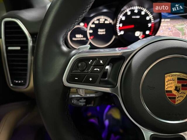 Оранжевый Порше Cayenne Coupe, объемом двигателя 3 л и пробегом 70 тыс. км за 75500 $, фото 68 на Automoto.ua