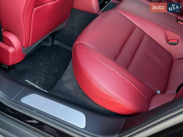 Порше Panamera Sport Turismo 2019 у Луцьку на Automoto.ua Чорний Порше Panamera Sport Turismo, об'ємом двигуна 3 л та пробігом 87 тис. км за 56000 $, фото 43 на Automoto.ua