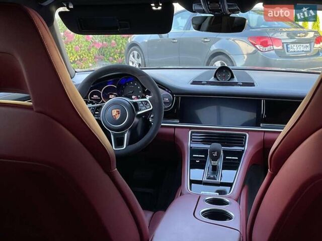 Порше Panamera Sport Turismo 2019 у Луцьку на Automoto.ua Чорний Порше Panamera Sport Turismo, об'ємом двигуна 3 л та пробігом 87 тис. км за 56000 $, фото 46 на Automoto.ua