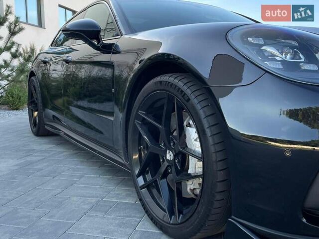 Порше Panamera Sport Turismo 2019 у Луцьку на Automoto.ua Чорний Порше Panamera Sport Turismo, об'ємом двигуна 3 л та пробігом 87 тис. км за 56000 $, фото 9 на Automoto.ua