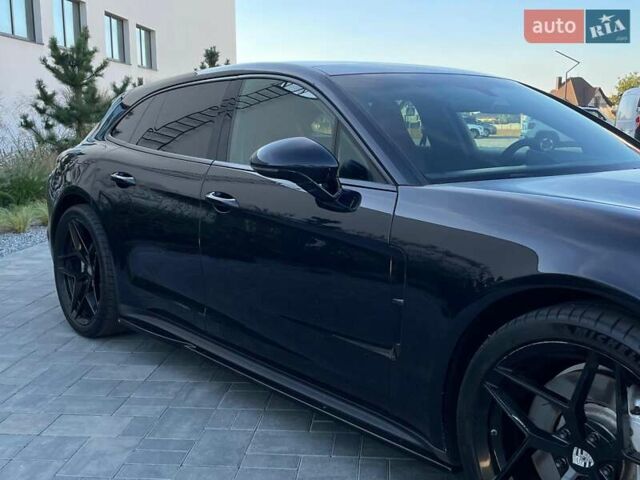 Порше Panamera Sport Turismo 2019 у Луцьку на Automoto.ua Чорний Порше Panamera Sport Turismo, об'ємом двигуна 3 л та пробігом 87 тис. км за 56000 $, фото 83 на Automoto.ua