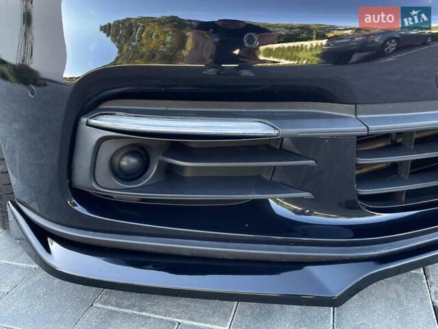 Порше Panamera Sport Turismo 2019 у Луцьку на Automoto.ua Чорний Порше Panamera Sport Turismo, об'ємом двигуна 3 л та пробігом 87 тис. км за 56000 $, фото 12 на Automoto.ua