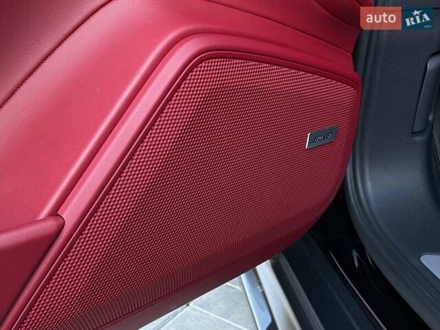Порше Panamera Sport Turismo 2019 у Луцьку на Automoto.ua Чорний Порше Panamera Sport Turismo, об'ємом двигуна 3 л та пробігом 87 тис. км за 56000 $, фото 40 на Automoto.ua