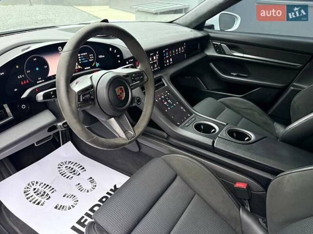 Білий Порше Тайкан, об'ємом двигуна 0 л та пробігом 43 тис. км за 71000 $, фото 18 на Automoto.ua