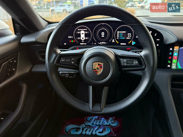 Белый Порше Тайкан, объемом двигателя 0 л и пробегом 100 тыс. км за 51800 $, фото 24 на Automoto.ua