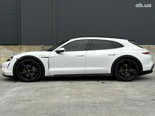 Белый Порше Тайкан, объемом двигателя 1 л и пробегом 21 тыс. км за 76990 $, фото 18 на Automoto.ua