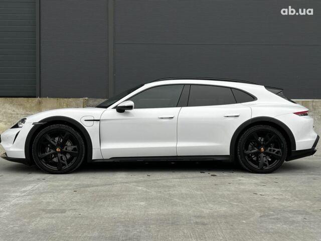 Белый Порше Тайкан, объемом двигателя 1 л и пробегом 21 тыс. км за 76990 $, фото 19 на Automoto.ua