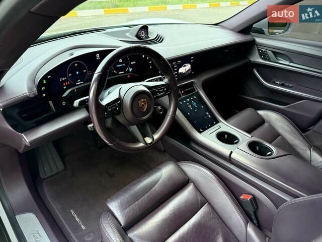 Білий Порше Тайкан, об'ємом двигуна 0 л та пробігом 170 тис. км за 56000 $, фото 17 на Automoto.ua