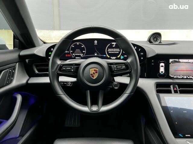 Белый Порше Тайкан, объемом двигателя 1 л и пробегом 21 тыс. км за 76990 $, фото 54 на Automoto.ua