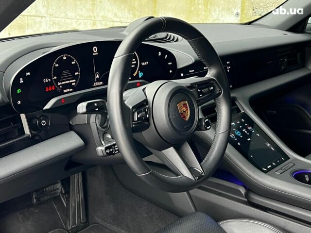Белый Порше Тайкан, объемом двигателя 1 л и пробегом 21 тыс. км за 76990 $, фото 39 на Automoto.ua