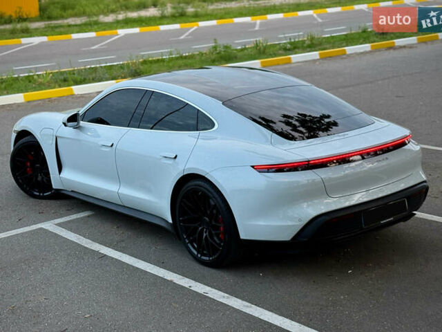 Білий Порше Тайкан, об'ємом двигуна 0 л та пробігом 170 тис. км за 56000 $, фото 11 на Automoto.ua