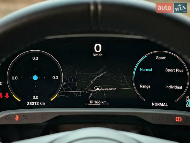 Белый Порше Тайкан, объемом двигателя 0 л и пробегом 33 тыс. км за 75500 $, фото 83 на Automoto.ua
