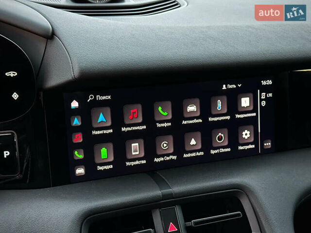 Белый Порше Тайкан, объемом двигателя 0 л и пробегом 33 тыс. км за 75500 $, фото 82 на Automoto.ua