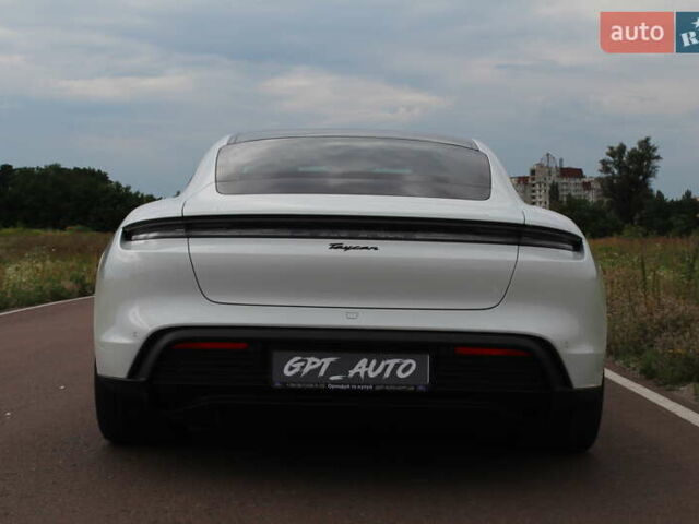 Белый Порше Тайкан, объемом двигателя 0 л и пробегом 8 тыс. км за 82800 $, фото 22 на Automoto.ua