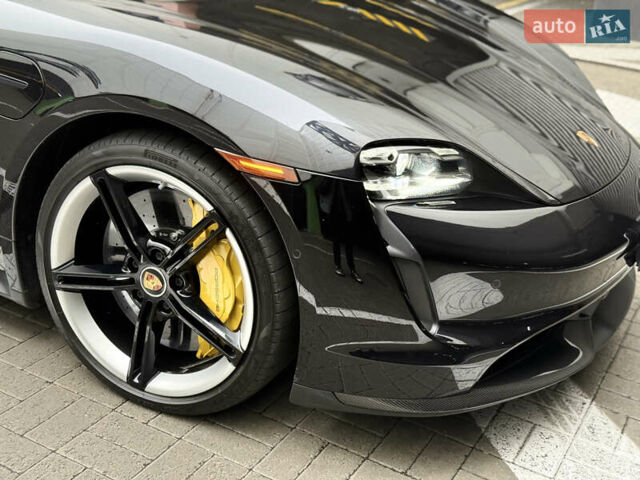 Чорний Порше Тайкан, об'ємом двигуна 0 л та пробігом 33 тис. км за 80000 $, фото 11 на Automoto.ua