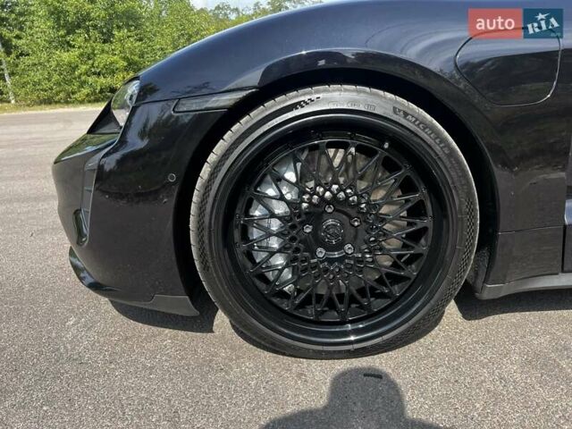 Чорний Порше Тайкан, об'ємом двигуна 0 л та пробігом 28 тис. км за 82000 $, фото 21 на Automoto.ua