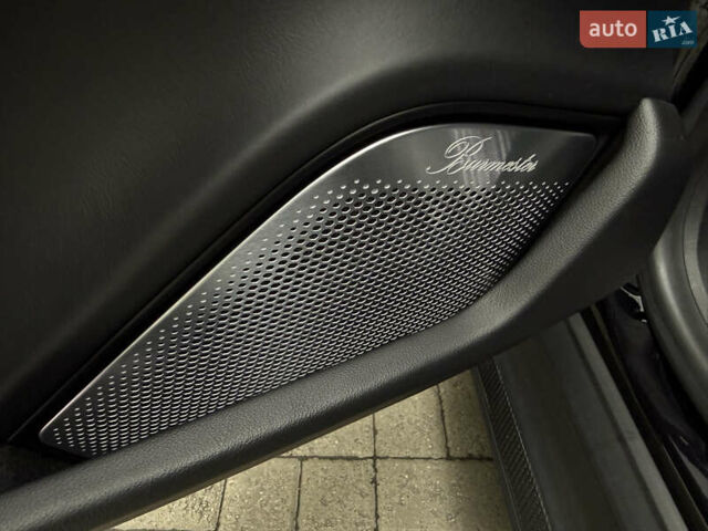 Чорний Порше Тайкан, об'ємом двигуна 0 л та пробігом 33 тис. км за 80000 $, фото 22 на Automoto.ua