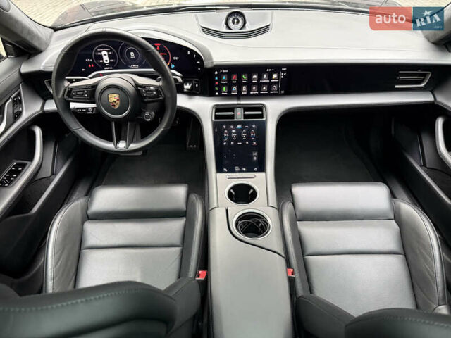 Чорний Порше Тайкан, об'ємом двигуна 0 л та пробігом 33 тис. км за 80000 $, фото 15 на Automoto.ua