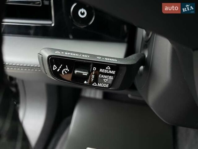 Черный Порше Тайкан, объемом двигателя 0 л и пробегом 59 тыс. км за 79900 $, фото 67 на Automoto.ua