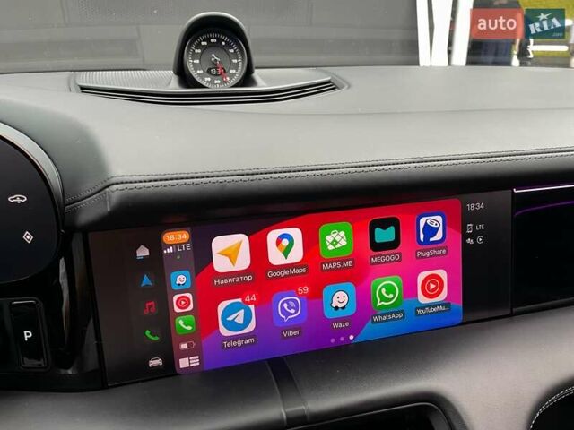 Черный Порше Тайкан, объемом двигателя 0 л и пробегом 59 тыс. км за 79900 $, фото 82 на Automoto.ua