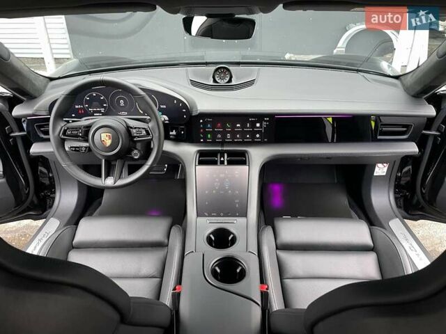 Черный Порше Тайкан, объемом двигателя 0 л и пробегом 59 тыс. км за 79900 $, фото 63 на Automoto.ua