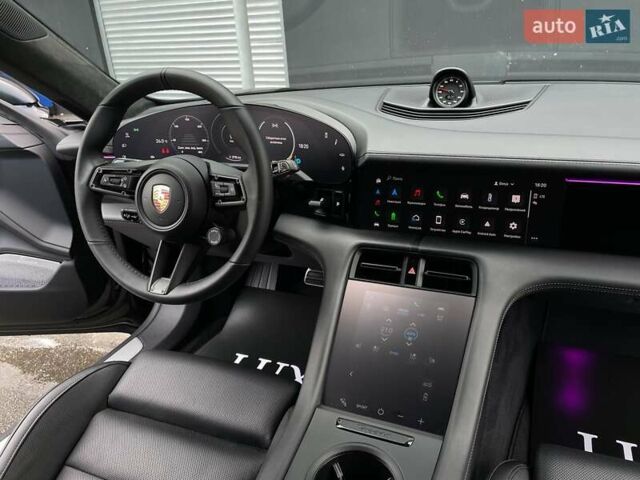 Черный Порше Тайкан, объемом двигателя 0 л и пробегом 59 тыс. км за 79900 $, фото 64 на Automoto.ua