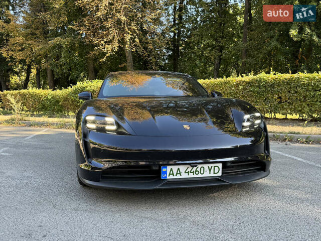Порше Тайкан 2020 в Киеве на Automoto.ua Черный Порше Тайкан, объемом двигателя 0 л и пробегом 119 тыс. км за 49900 $, фото 12 на Automoto.ua