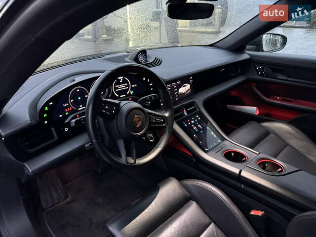 Черный Порше Тайкан, объемом двигателя 0 л и пробегом 112 тыс. км за 58000 $, фото 21 на Automoto.ua