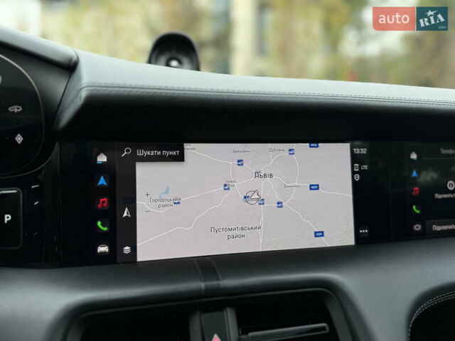Чорний Порше Тайкан, об'ємом двигуна 0 л та пробігом 33 тис. км за 88900 $, фото 59 на Automoto.ua