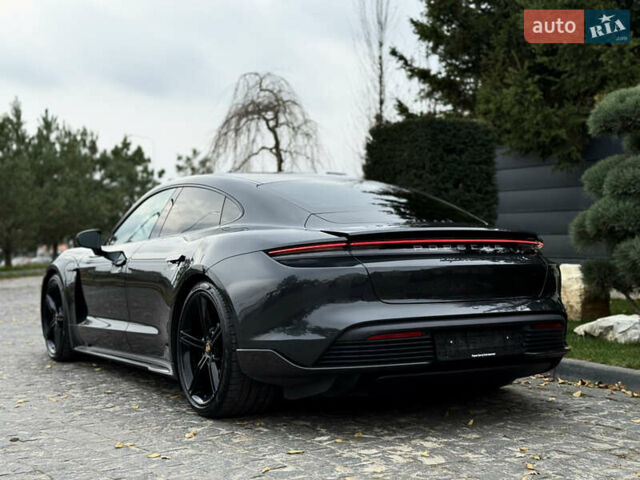 Чорний Порше Тайкан, об'ємом двигуна 0 л та пробігом 33 тис. км за 88900 $, фото 14 на Automoto.ua