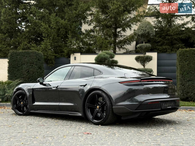 Чорний Порше Тайкан, об'ємом двигуна 0 л та пробігом 33 тис. км за 88900 $, фото 27 на Automoto.ua