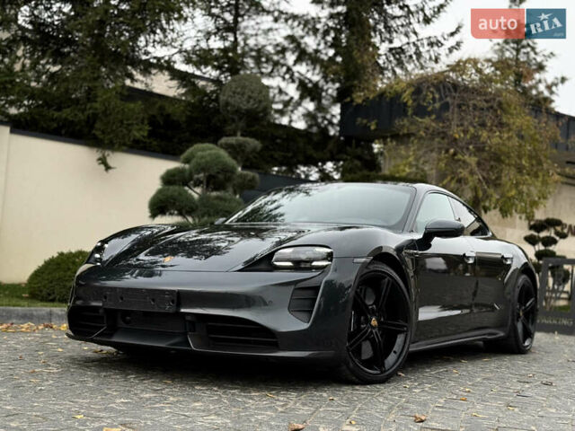 Чорний Порше Тайкан, об'ємом двигуна 0 л та пробігом 33 тис. км за 88900 $, фото 5 на Automoto.ua