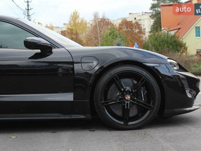 Чорний Порше Тайкан, об'ємом двигуна 0 л та пробігом 1 тис. км за 107700 $, фото 7 на Automoto.ua