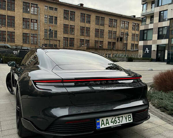 Черный Порше Тайкан, объемом двигателя 0 л и пробегом 25 тыс. км за 94500 $, фото 10 на Automoto.ua