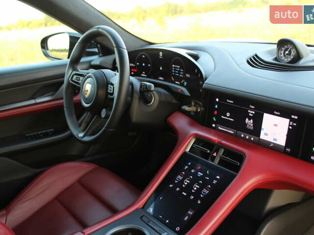 Черный Порше Тайкан, объемом двигателя 0 л и пробегом 29 тыс. км за 85800 $, фото 12 на Automoto.ua