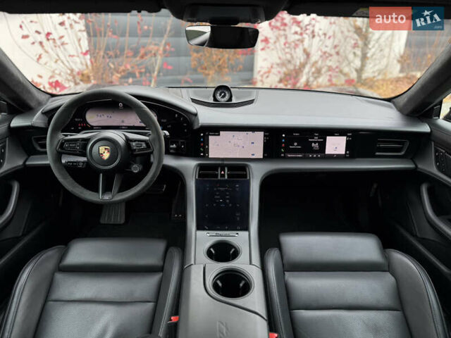 Чорний Порше Тайкан, об'ємом двигуна 0 л та пробігом 33 тис. км за 88900 $, фото 80 на Automoto.ua
