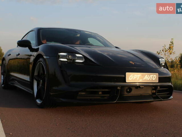 Черный Порше Тайкан, объемом двигателя 0 л и пробегом 29 тыс. км за 85800 $, фото 6 на Automoto.ua