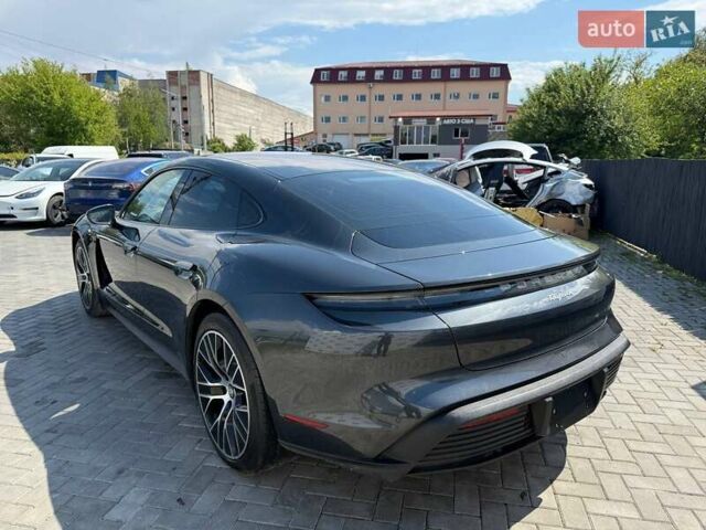 Черный Порше Тайкан, объемом двигателя 0 л и пробегом 36 тыс. км за 31000 $, фото 2 на Automoto.ua