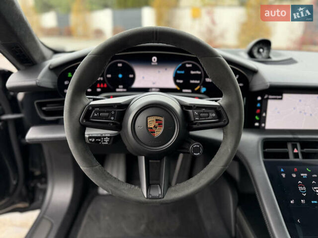 Чорний Порше Тайкан, об'ємом двигуна 0 л та пробігом 33 тис. км за 88900 $, фото 52 на Automoto.ua