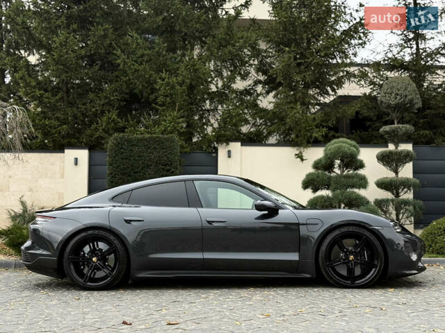 Чорний Порше Тайкан, об'ємом двигуна 0 л та пробігом 33 тис. км за 88900 $, фото 34 на Automoto.ua