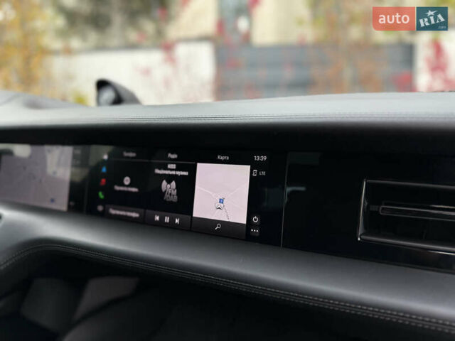 Чорний Порше Тайкан, об'ємом двигуна 0 л та пробігом 33 тис. км за 88900 $, фото 91 на Automoto.ua