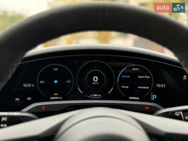 Чорний Порше Тайкан, об'ємом двигуна 0 л та пробігом 33 тис. км за 88900 $, фото 55 на Automoto.ua