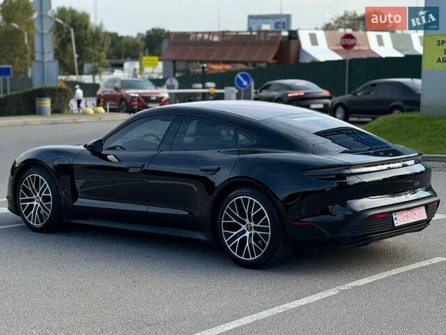Черный Порше Тайкан, объемом двигателя 0 л и пробегом 18 тыс. км за 45900 $, фото 3 на Automoto.ua