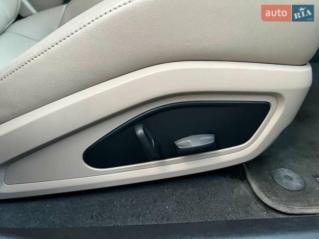 Черный Порше Тайкан, объемом двигателя 0 л и пробегом 41 тыс. км за 49980 $, фото 22 на Automoto.ua