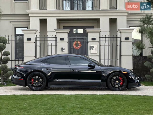 Черный Порше Тайкан, объемом двигателя 0 л и пробегом 9 тыс. км за 78000 $, фото 17 на Automoto.ua