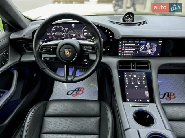 Черный Порше Тайкан, объемом двигателя 0 л и пробегом 9 тыс. км за 78000 $, фото 36 на Automoto.ua
