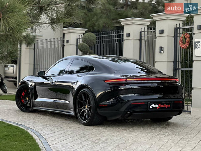 Черный Порше Тайкан, объемом двигателя 0 л и пробегом 9 тыс. км за 78000 $, фото 8 на Automoto.ua
