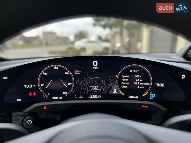 Черный Порше Тайкан, объемом двигателя 0 л и пробегом 9 тыс. км за 78000 $, фото 46 на Automoto.ua