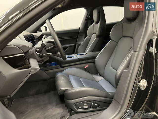 Черный Порше Тайкан, объемом двигателя 0 л и пробегом 32 тыс. км за 88000 $, фото 2 на Automoto.ua