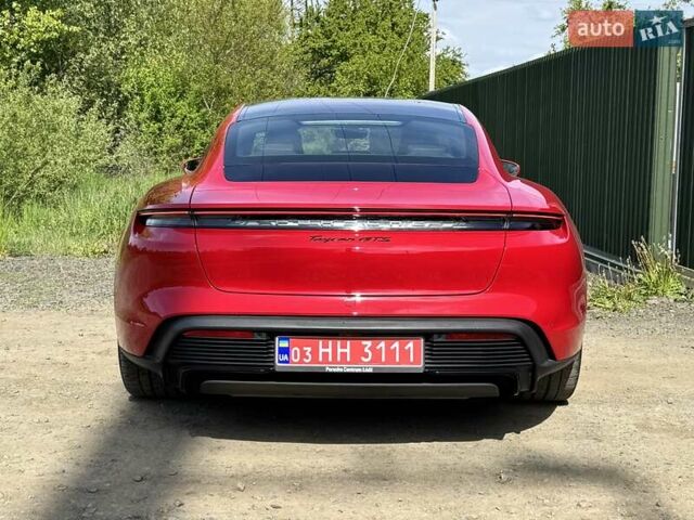 Красный Порше Тайкан, объемом двигателя 0 л и пробегом 60 тыс. км за 73800 $, фото 13 на Automoto.ua
